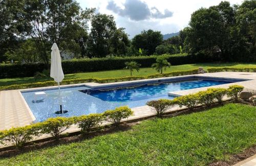 Apulo Villa | Casa Tótem inmersión inolvidable en la naturaleza