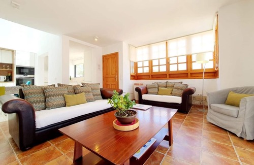 Costa Adeje Villa | Casa Tauro located in the seaside village of La Caleta, southern Tenerife