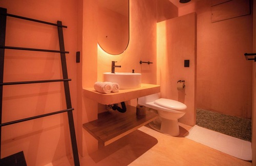 Barra de Colotepec Hotel | Casa Toro La Punta