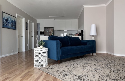 Rossmoyne House | Casa Tuscany - a guest suite near the river