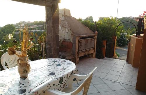 Torre dei Corsari House | Casa vacanza con terrazza e vista mare