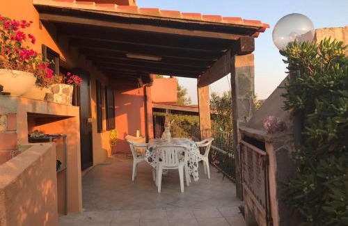 Torre dei Corsari House | Casa vacanza con terrazza e vista mare