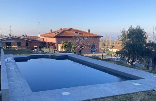 Senigallia Apartment | Casa Vacanze immersa tra le colline, vicinissima al mare e con nuova piscina