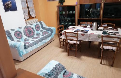 Cesara House | CASA VACANZE LA MADONNINA