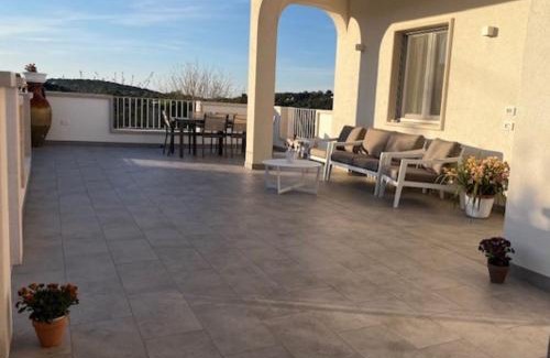 Cisternino Apartment | Casa Vacanze 'La Quercia'