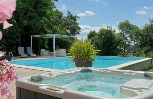 Riparbella House | Casa Vacanze Poggettini