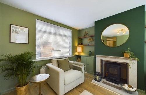 Belfast House | Casa Verde Belmont