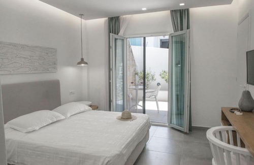 Naxos Hotel | Casabella