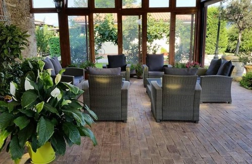 Laura Hotel | Casale 900
