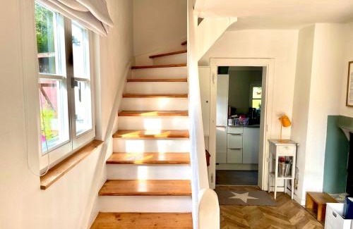 Unterzeismering Apartment | Casalottie - charmantes bayrisches Cottage am Starnberger See