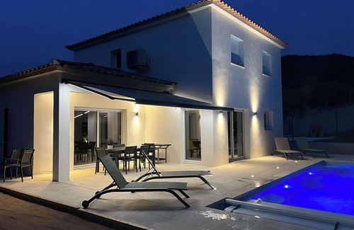 Alata Villa | Casamea | Villa Familiale, Piscine, 15 min Ajaccio
