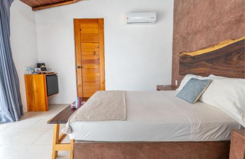 Santa Maria Colotepec Hotel | CasaPiedra