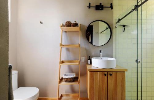 Valle de Bravo Villa | Casas Abi, A Tranquil Retreat Surrounded by nature