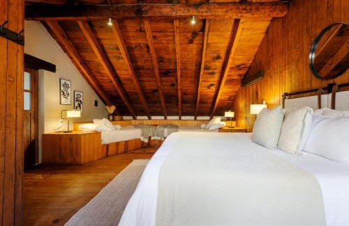 Valle de Bravo Villa | Casas Abi, A Tranquil Retreat Surrounded by nature