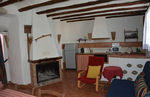 Galera House | Casas Cueva El Mirador de Galera for 4 people
