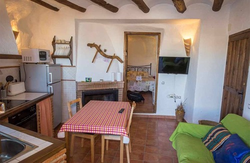 Galera House | Casas Cueva El Mirador de Galera for 2 people