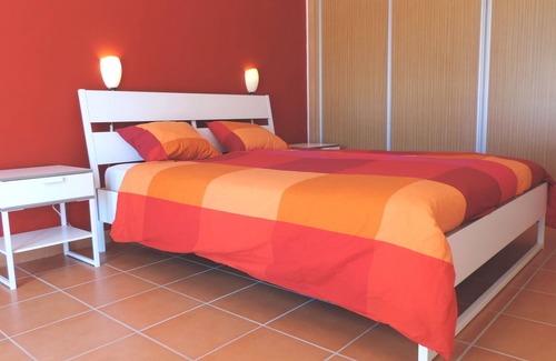 Cela House | Casas Fruta holiday rentals, Costa de Prata, Portugal