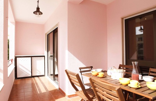 Cascais Apartment | Cascais Guias Gorgeous & Spacious