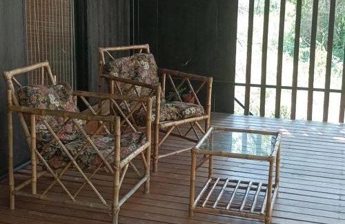 Yocsina House | Casita en el río, Mayu Sumaj