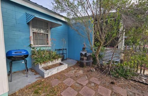 Lanark Village House | Casita Margarita