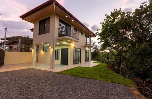 Grifo Alto House | Casita Poro