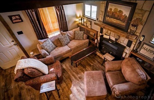 Pipe Creek House | Casitas at Madrona Ranch - Homestead