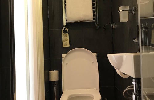 Plymouth Bed & Breakfast | Cassandra Guest House