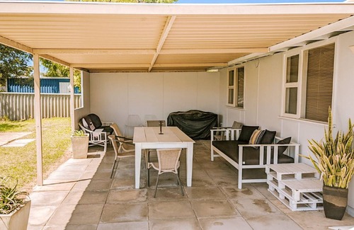 Lancelin House | Cast-a-way