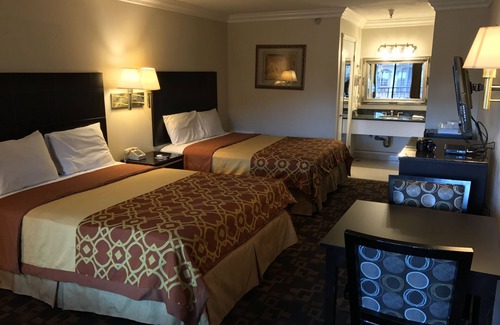 Castaic Hotel | Castaic Inn Near Six Flags Magic Mountain