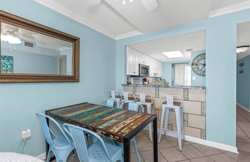 Gulf Shores Condo | Castaways 1b 2 Bedroom Condo