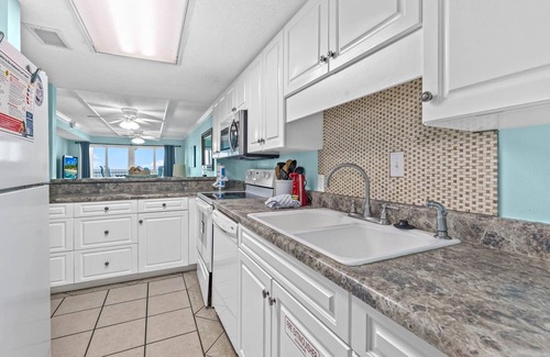 Gulf Shores Condo | Castaways 1b 2 Bedroom Condo