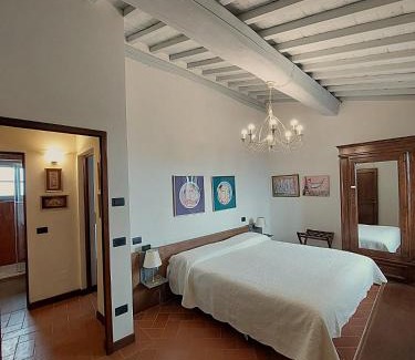 San Gimignano Apartment | Castello di Fulignano Ranuccio10 superior apartment