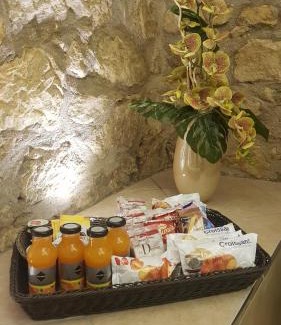 Borgo Trento Bed & Breakfast | Castello San Felice