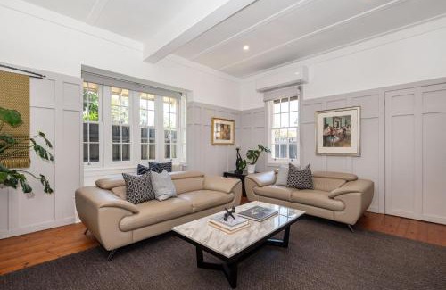 Elsternwick House | Castelnau