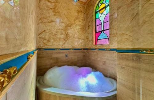 Bueno Brandao Cabin | Castelo Excalibur, Vila Mágica