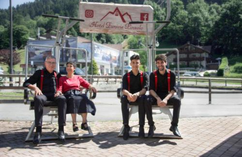 Pinzolo Hotel | Casteluce Hotel Funivie