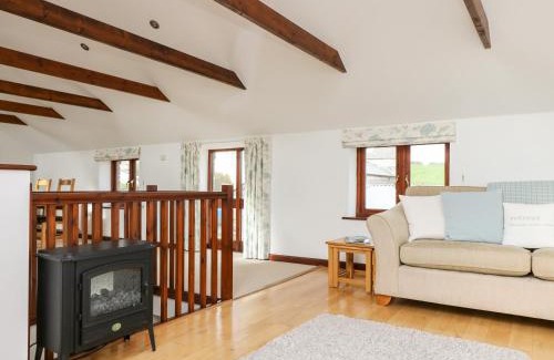 Par House | Castle Dore Barn