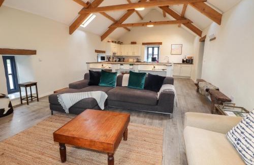 Newport House | Castle Mill