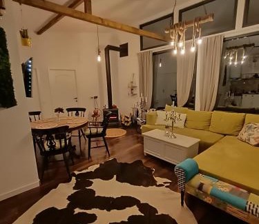 Oestii Paminteni Ski Chalet | Casuta Nest