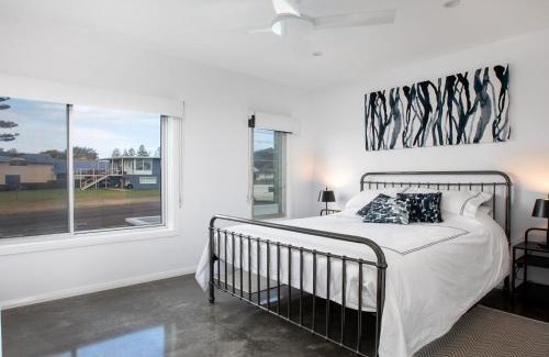Culburra Beach House | Catalina
