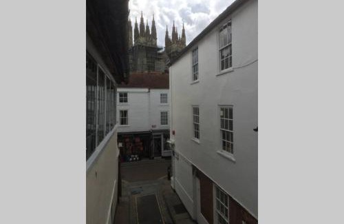 The King's Mile House | Cathedral View Cottage, Canterbury