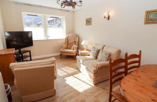 Akeld House | Catkin Cottage