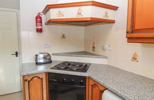 Akeld Cottage | CATKIN COTTAGE, pet friendly, character holiday cottage in Wooler