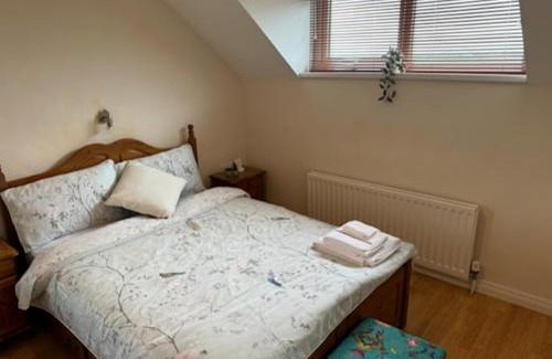 Bushmills House | Causeway Headland Gem - 4BD Cottage Retreat
