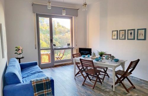 Cavi Apartment | Cavi Sea View Apartment