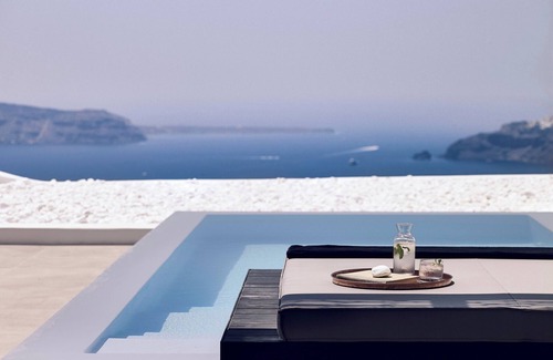 Imerovigli Apartment | CAVO TAGOO SANTORINI
