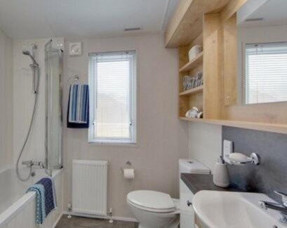 Cayton Bay House | Cayton Bay Caravan Park - Holiday Accommodation 6516