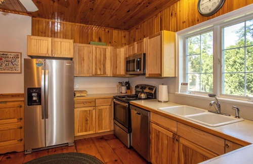 Town of Varick House | Cayuga Belle: Gorgeous Cayuga Lake Estate! Fabulous Views!