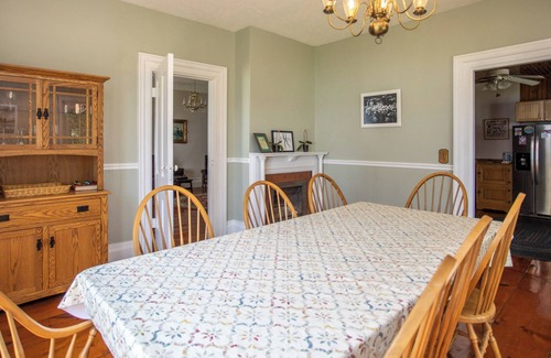 Town of Varick House | Cayuga Belle: Gorgeous Cayuga Lake Estate! Fabulous Views!