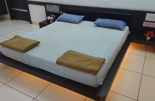 Karjat Hotel | CBC Residency